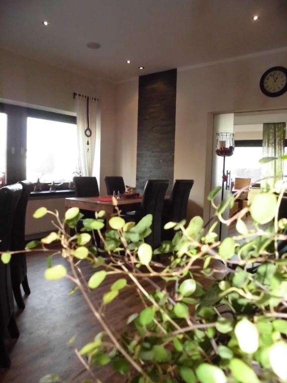 Hotel Roeb Nideggen Extérieur photo