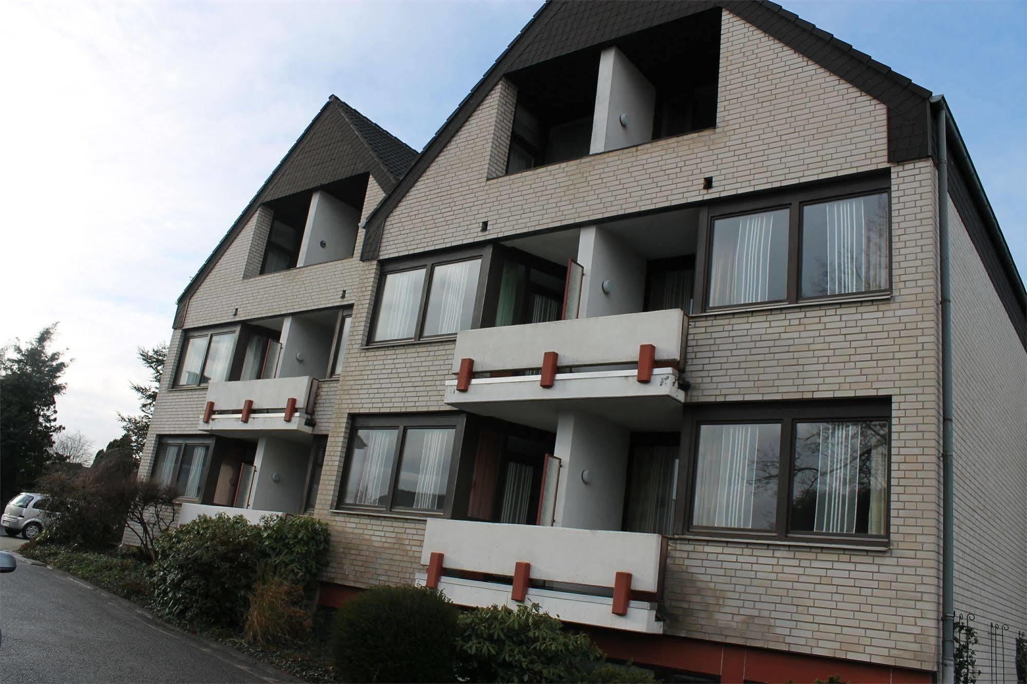 Hotel Roeb Nideggen Extérieur photo