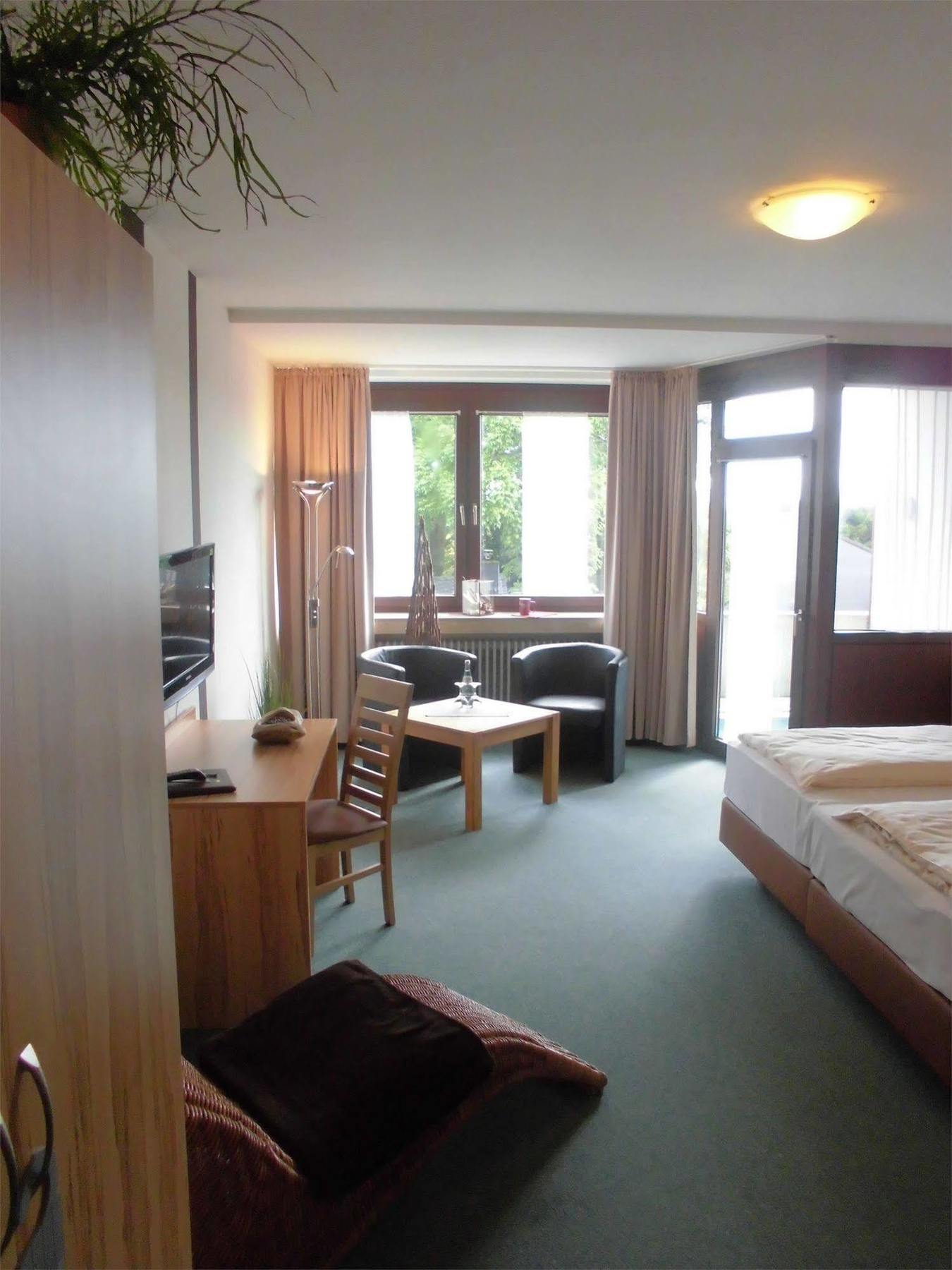 Hotel Roeb Nideggen Extérieur photo